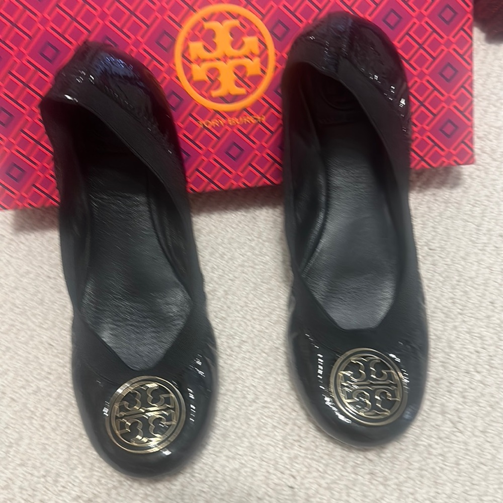 Tory Burch elastic flats